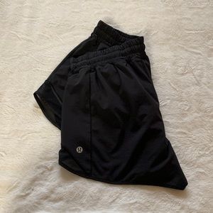 Lululemon Black Low-Rise Hotty Hot Shorts